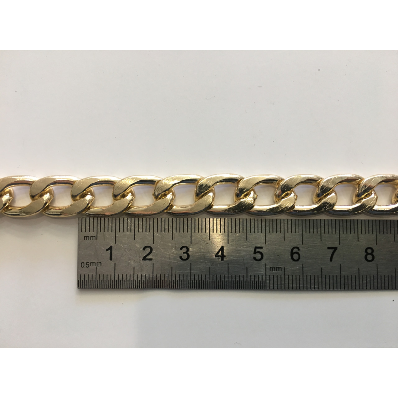 Ланцюжок алюмінієвий Середня золото 2.8х16.5х10.5 мм Ланцюжок алюмінієвий Середня золото 2.8х16.5х10.5 мм